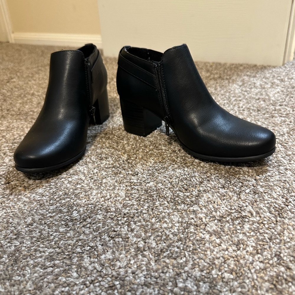 Croft & Barrow Black Ankle Booties
